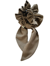 Cargar imagen en el visor de la galería, SCRUNCHIES MORO