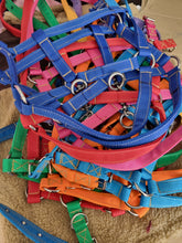 Cargar imagen en el visor de la galería, Jaquimas