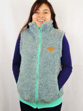 Cargar imagen en el visor de la galería, CHALECO EXPLORADOR MUJER