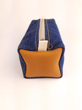 Cargar imagen en el visor de la galería, NECESER DE VIAJE