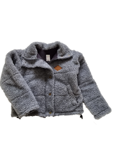 Cargar imagen en el visor de la galería, CHAQUETA PUFFER GREY
