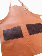 Cargar imagen en el visor de la galería, PECHERA CUERO CAMEL BOLSILLOS CAFE OSCURO
