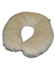 Cargar imagen en el visor de la galería, COJIN DE VIAJE CERVICAL BEIGE MANU NATIVO

