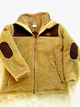 Cargar imagen en el visor de la galería, NANUQ CAMEL
