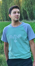 Cargar imagen en el visor de la galería, POLERA MANU LINO HOMBRE
